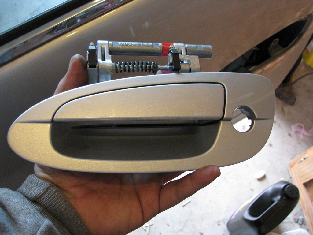 DIY 3rd Gen Altima Exterior Door Handle Replacement Nissan Forums